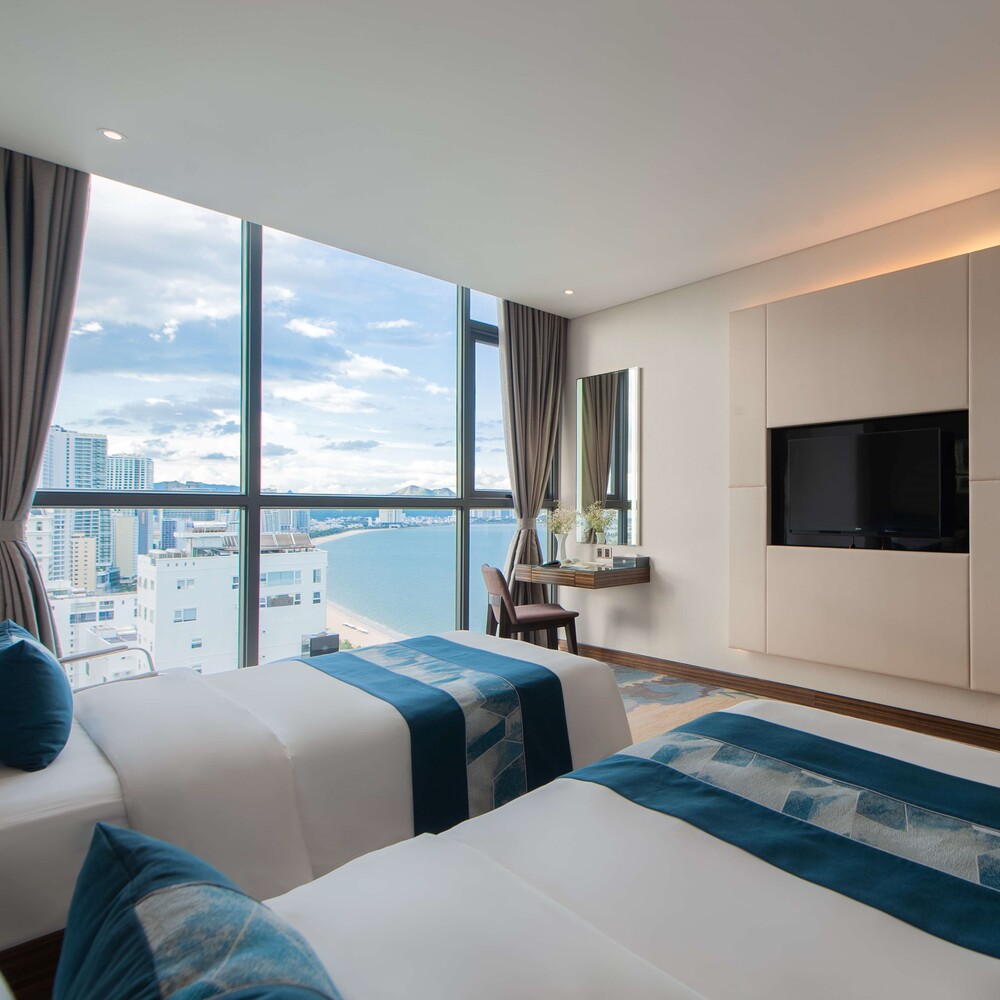 Grand Deluxe Twin Seaview